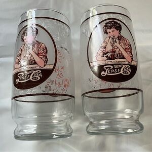 Vintage 1970s Victorian Lady Pepsi Glass